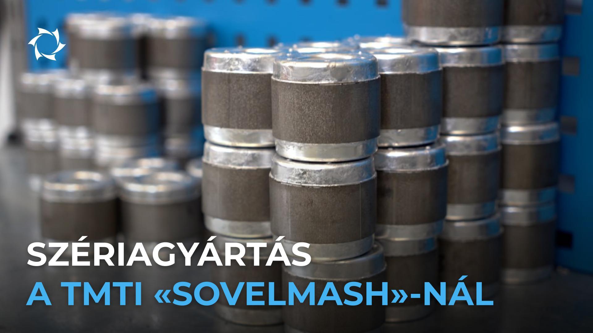 Komponensek a «Sovelmash» jövőbeli termékeinek, amelyeket saját berendezésein gyártottak