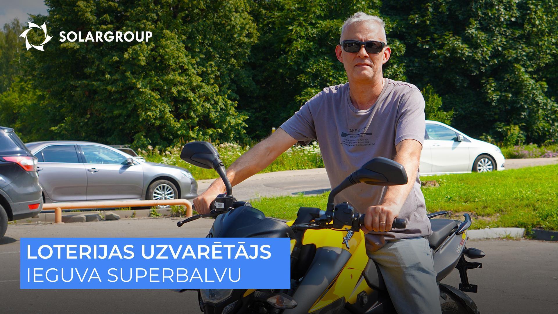 «Mēs visu varam izdarīt paši, mēs uz to esam spējīgi!» | Kā pasniedza balvu loterijas uzvarētājam